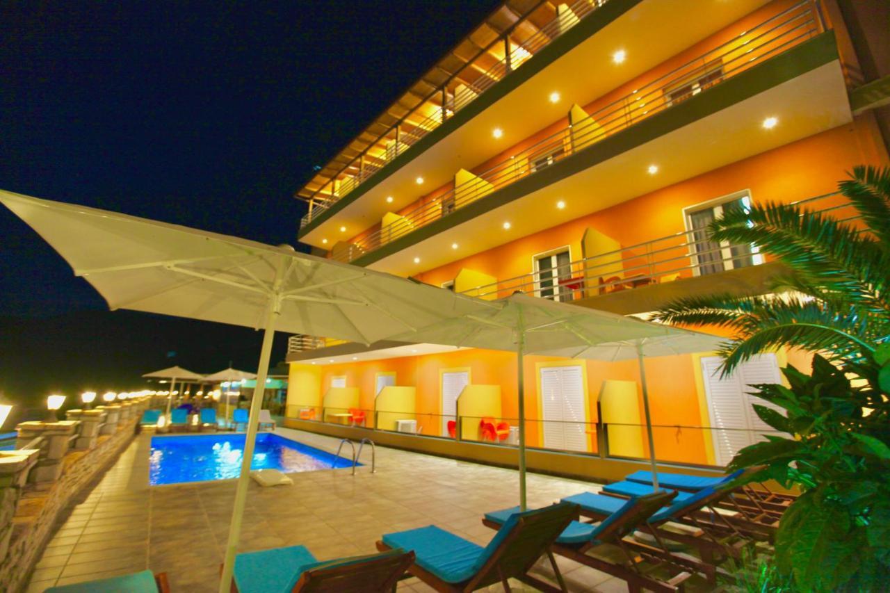 Karos Hotel Llaman Himare Luaran gambar