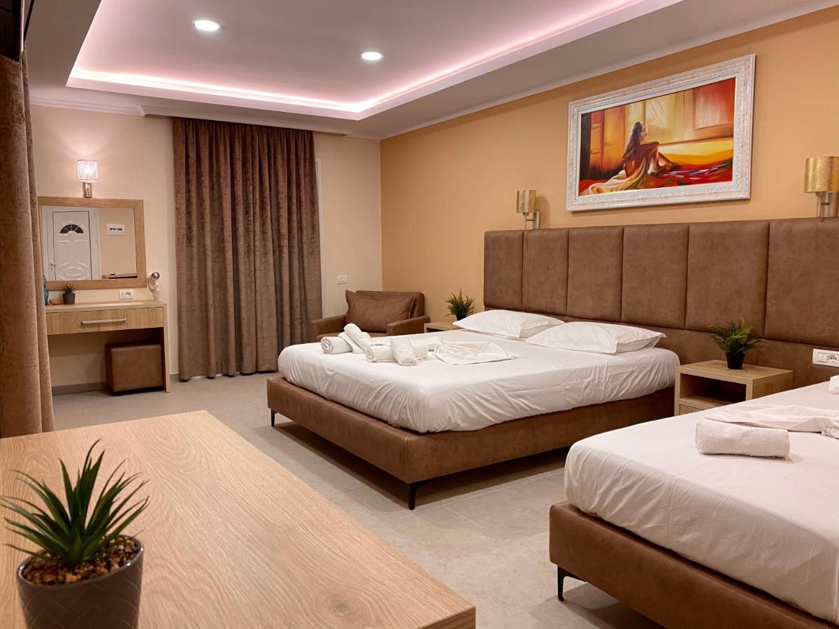 Karos Hotel Llaman Himare Luaran gambar