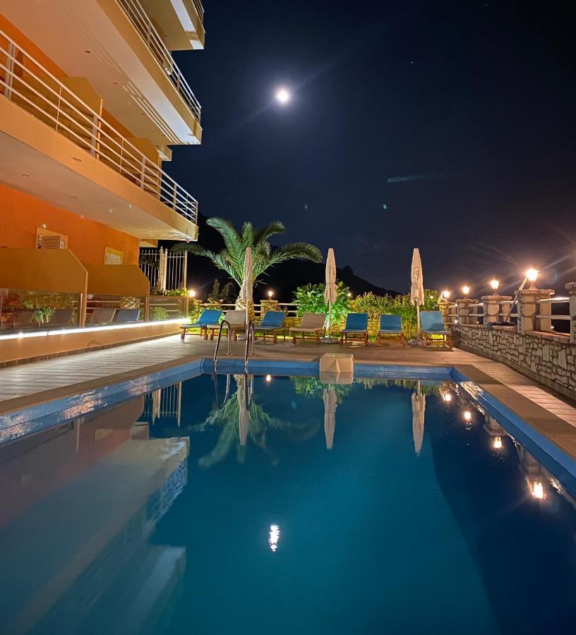 Karos Hotel Llaman Himare Luaran gambar
