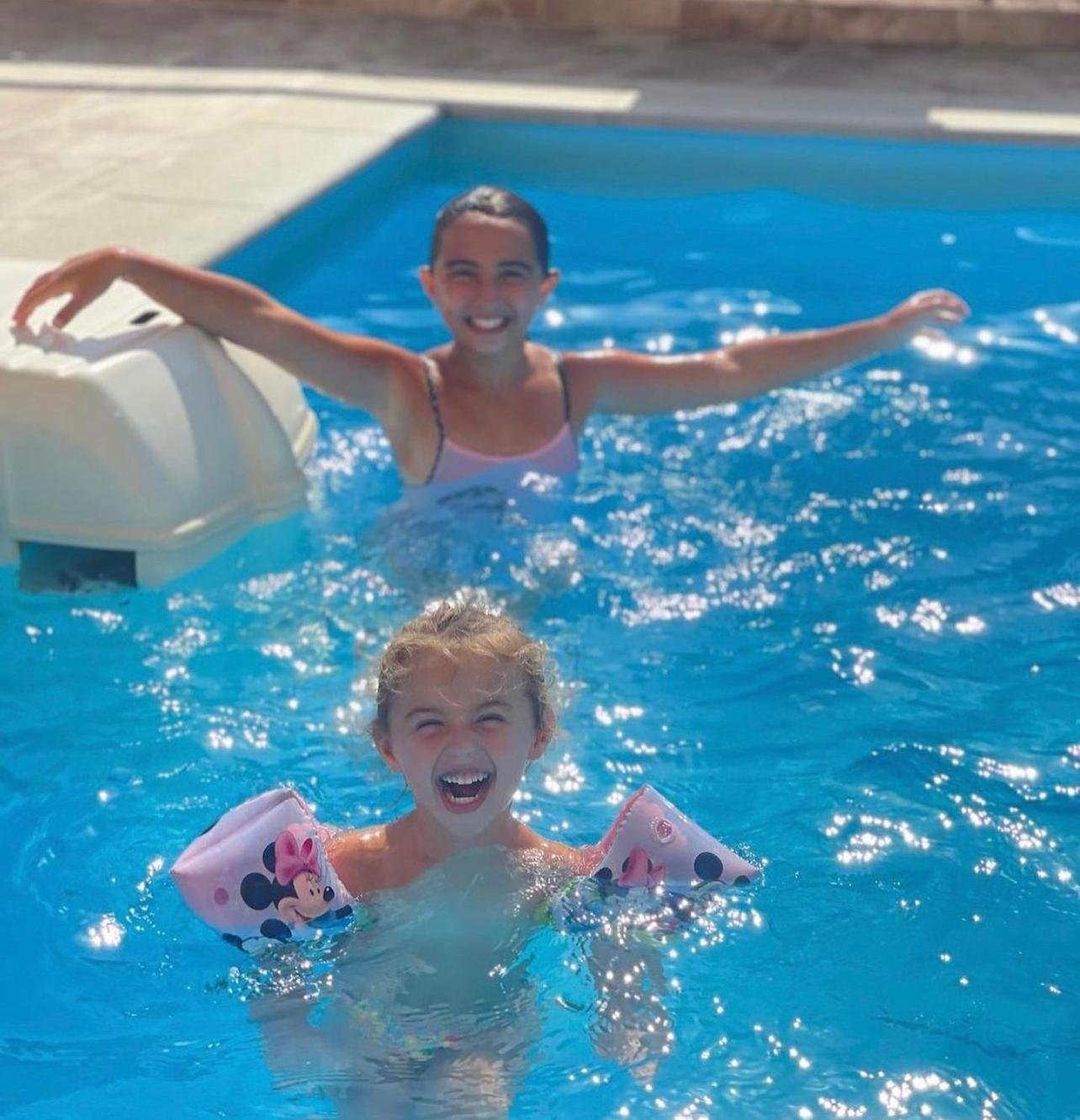 Karos Hotel Llaman Himare Luaran gambar
